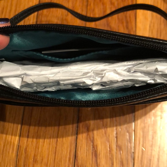 Coach Black Leather Style Wristlet - Picture 4 of 6